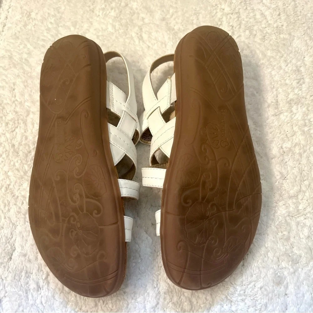 BareTraps Women's Jacey Fisherman Sandal white leather boho grandma comfort 9M